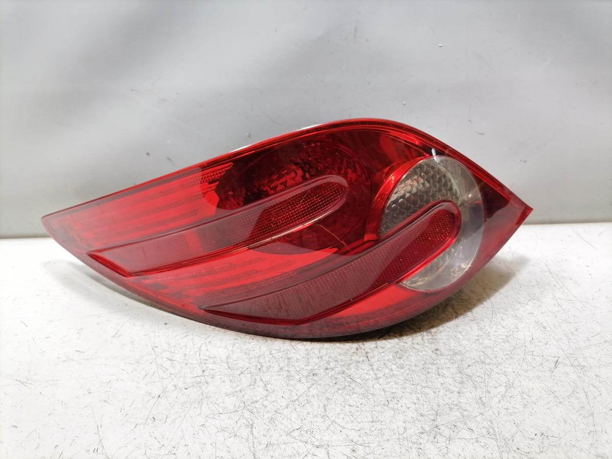 Mercedes R Klasse 251 original R&uuml;cklicht R&uuml;ckleuchte Schlussleuchte links Bj.2006